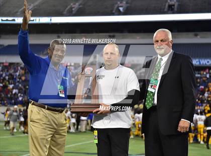 Thumbnail 2 in Armwood vs. Northwestern (FHSAA 6A State Championship) photogallery.
