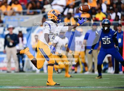 Thumbnail 2 in Armwood vs. Northwestern (FHSAA 6A State Championship) photogallery.