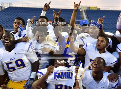 Thumbnail 1 in Armwood vs. Northwestern (FHSAA 6A State Championship) photogallery.