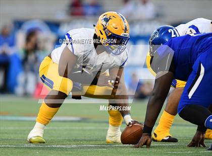 Thumbnail 3 in Armwood vs. Northwestern (FHSAA 6A State Championship) photogallery.
