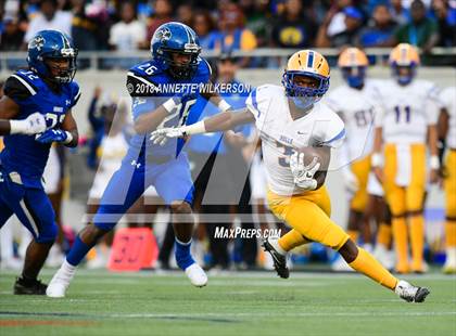 Thumbnail 1 in Armwood vs. Northwestern (FHSAA 6A State Championship) photogallery.