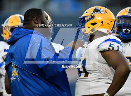 Thumbnail 2 in Armwood vs. Northwestern (FHSAA 6A State Championship) photogallery.