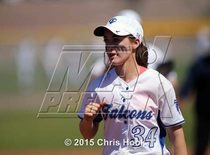 Thumbnail 2 in Catalina Foothills vs. Empire (Tucson Badger Invitational) photogallery.