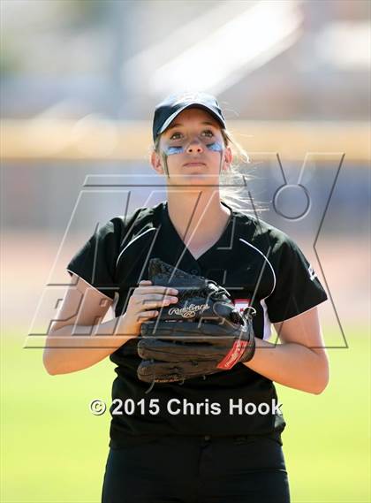 Thumbnail 2 in Catalina Foothills vs. Empire (Tucson Badger Invitational) photogallery.