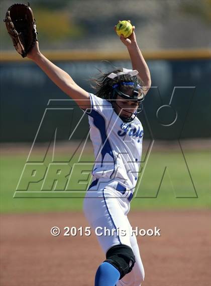Thumbnail 2 in Catalina Foothills vs. Empire (Tucson Badger Invitational) photogallery.