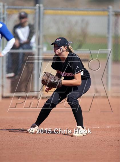 Thumbnail 2 in Catalina Foothills vs. Empire (Tucson Badger Invitational) photogallery.