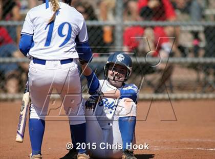 Thumbnail 1 in Catalina Foothills vs. Empire (Tucson Badger Invitational) photogallery.