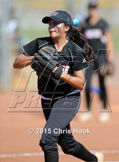 Thumbnail 1 in Catalina Foothills vs. Empire (Tucson Badger Invitational) photogallery.