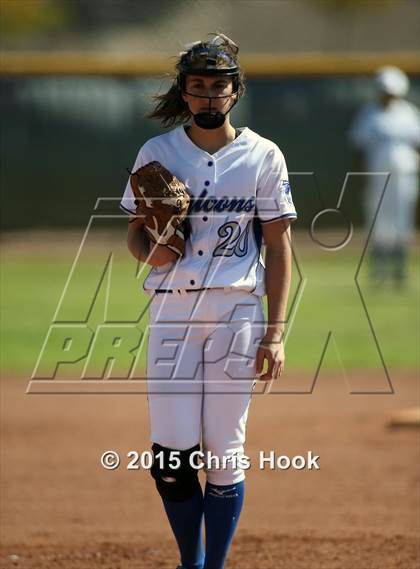 Thumbnail 3 in Catalina Foothills vs. Empire (Tucson Badger Invitational) photogallery.