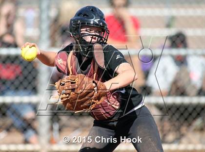 Thumbnail 2 in Catalina Foothills vs. Empire (Tucson Badger Invitational) photogallery.