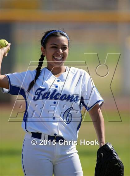 Thumbnail 1 in Catalina Foothills vs. Empire (Tucson Badger Invitational) photogallery.