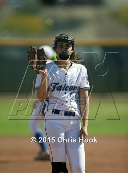 Thumbnail 2 in Catalina Foothills vs. Empire (Tucson Badger Invitational) photogallery.