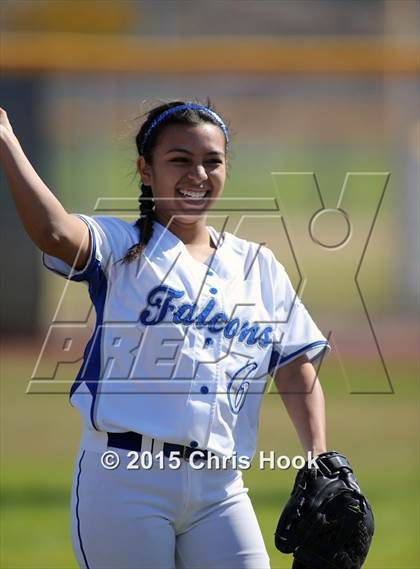 Thumbnail 2 in Catalina Foothills vs. Empire (Tucson Badger Invitational) photogallery.