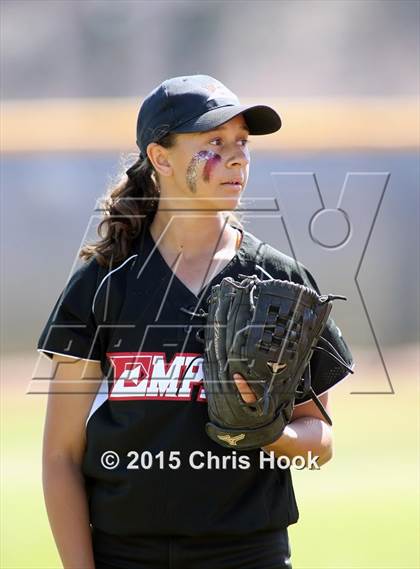 Thumbnail 1 in Catalina Foothills vs. Empire (Tucson Badger Invitational) photogallery.