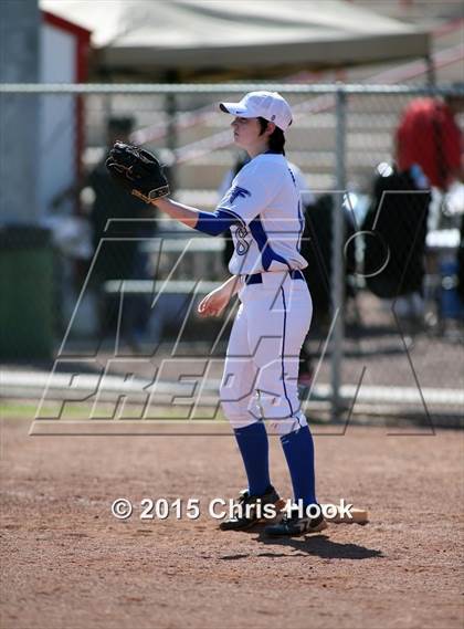 Thumbnail 3 in Catalina Foothills vs. Empire (Tucson Badger Invitational) photogallery.