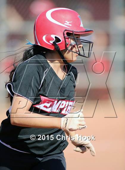 Thumbnail 2 in Catalina Foothills vs. Empire (Tucson Badger Invitational) photogallery.