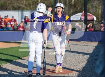 Thumbnail 3 in E.D. White @ Thibodaux photogallery.