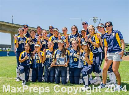 Thumbnail 2 in Notre Dame vs. Santa Catalina (CIF CCS D3 Final) photogallery.