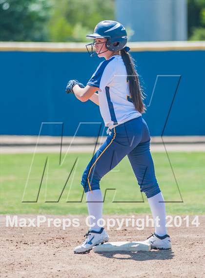 Thumbnail 2 in Notre Dame vs. Santa Catalina (CIF CCS D3 Final) photogallery.