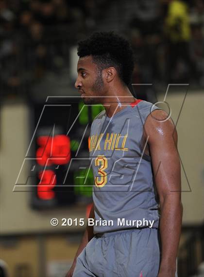 Thumbnail 3 in Oak Hill Academy vs. West Linn (Les Schwab Invitational) photogallery.