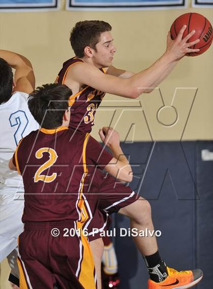 Thumbnail 2 in Windsor vs. Valor Christian (CHSAA 4A Great 8) photogallery.