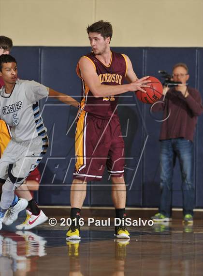 Thumbnail 1 in Windsor vs. Valor Christian (CHSAA 4A Great 8) photogallery.