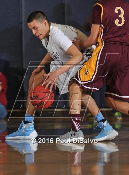 Thumbnail 3 in Windsor vs. Valor Christian (CHSAA 4A Great 8) photogallery.