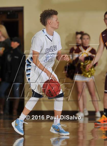 Thumbnail 3 in Windsor vs. Valor Christian (CHSAA 4A Great 8) photogallery.