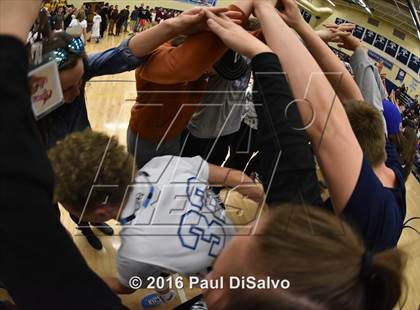 Thumbnail 1 in Windsor vs. Valor Christian (CHSAA 4A Great 8) photogallery.