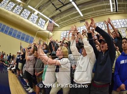 Thumbnail 2 in Windsor vs. Valor Christian (CHSAA 4A Great 8) photogallery.