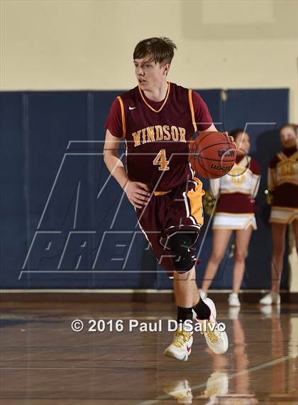 Thumbnail 3 in Windsor vs. Valor Christian (CHSAA 4A Great 8) photogallery.