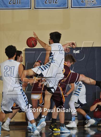 Thumbnail 3 in Windsor vs. Valor Christian (CHSAA 4A Great 8) photogallery.