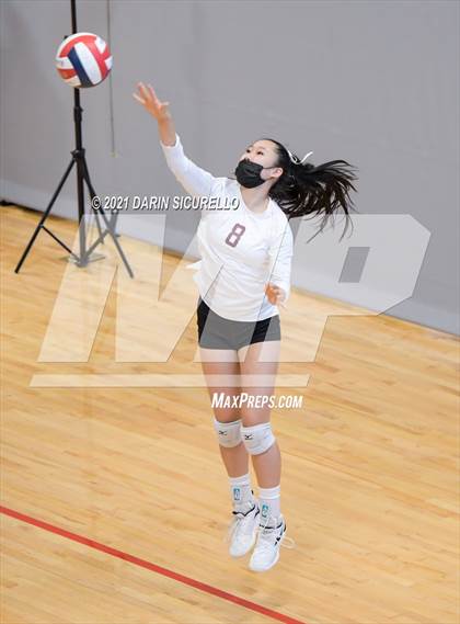 Thumbnail 1 in West Anchorage vs Bishop's School (Nike Tournament of Champions) photogallery.