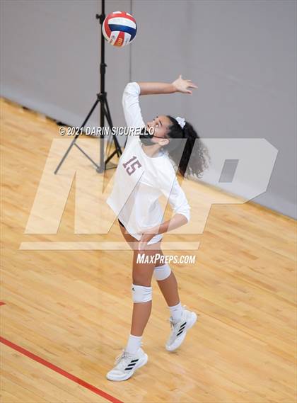 Thumbnail 3 in West Anchorage vs Bishop's School (Nike Tournament of Champions) photogallery.