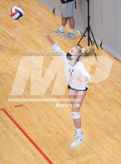Thumbnail 3 in West Anchorage vs Bishop's School (Nike Tournament of Champions) photogallery.