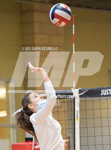 Thumbnail 3 in West Anchorage vs Bishop's School (Nike Tournament of Champions) photogallery.