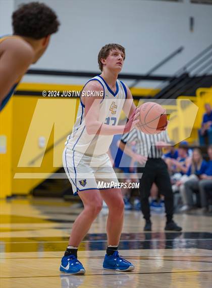 Thumbnail 3 in Tri-Central vs. Greenfield-Central photogallery.