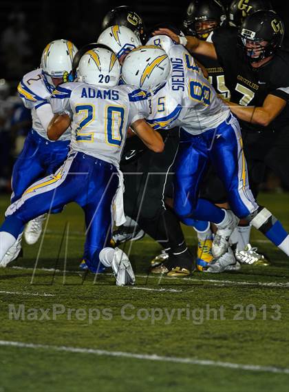 Thumbnail 3 in Golden Valley vs. Agoura photogallery.