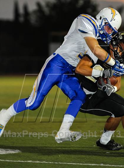 Thumbnail 2 in Golden Valley vs. Agoura photogallery.
