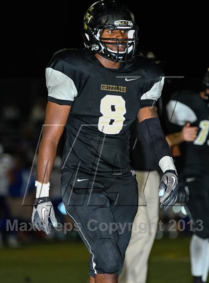 Thumbnail 2 in Golden Valley vs. Agoura photogallery.
