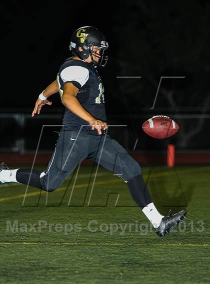 Thumbnail 2 in Golden Valley vs. Agoura photogallery.