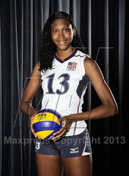 Thumbnail 3 in Danielle Cuttino (Reebok Dynamic Athlete)  photogallery.