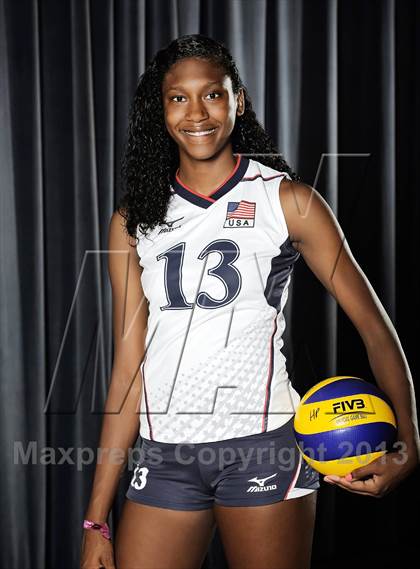 Thumbnail 2 in Danielle Cuttino (Reebok Dynamic Athlete)  photogallery.