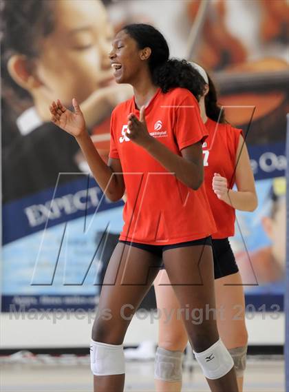 Thumbnail 2 in Danielle Cuttino (Reebok Dynamic Athlete)  photogallery.