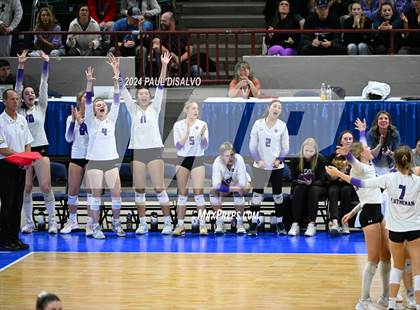 Thumbnail 2 in Thompson Valley vs. Lutheran (CHSAA 4A State Final) photogallery.