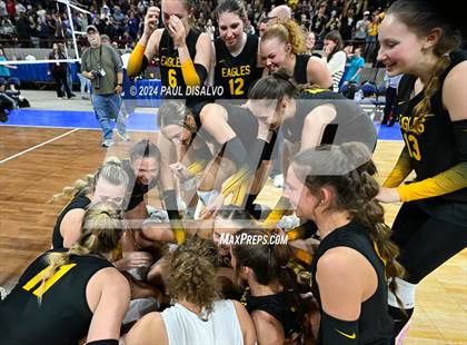 Thumbnail 3 in Thompson Valley vs. Lutheran (CHSAA 4A State Final) photogallery.