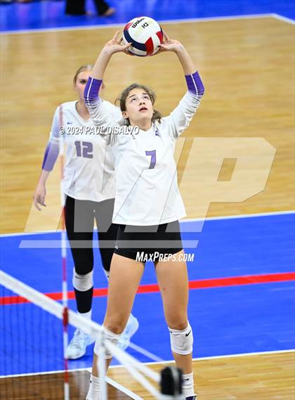 Thumbnail 3 in Thompson Valley vs. Lutheran (CHSAA 4A State Final) photogallery.