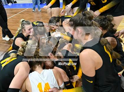 Thumbnail 1 in Thompson Valley vs. Lutheran (CHSAA 4A State Final) photogallery.