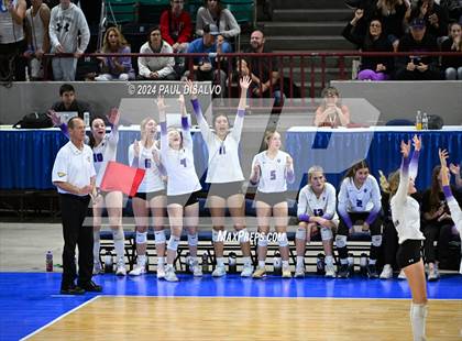 Thumbnail 3 in Thompson Valley vs. Lutheran (CHSAA 4A State Final) photogallery.