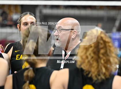 Thumbnail 2 in Thompson Valley vs. Lutheran (CHSAA 4A State Final) photogallery.